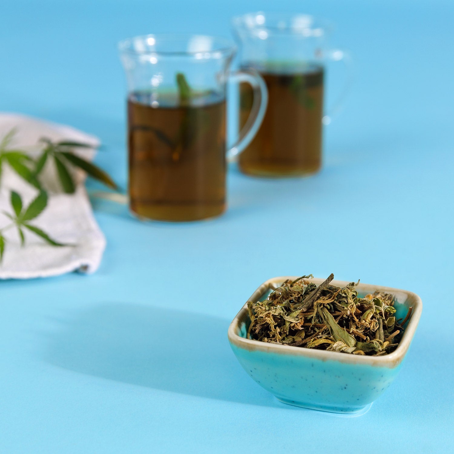 BIO Hanftee mit CBD – hoher Blütenanteil - DATTELBAER